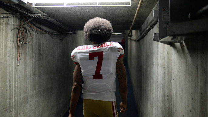 Colin Kaepernick : The MOMENT vs The MOVEMENT